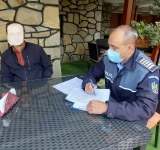Polițiștii au verificat astăzi, în Câmpina și în comunele limitrofe, dacă se respectă noile reguli impuse de autorități din cauza creșterii ratei Covid