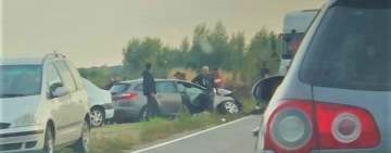 O femeie a fost rănită grav într-un accident, pe Centura de Est a Ploieștiului