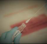 Testele rapide sau RT-PCR nu vor mai fi acceptate la intrarea în anumite spații, în localitățile cu rata mai mare de 6 cazuri Covid la mia de locuitori!