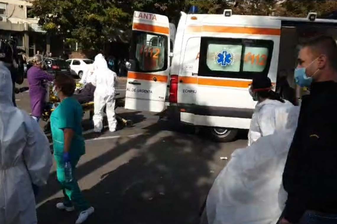 Zeci de pacienți evacuați pe geam, din Spitalul de Boli Infecțioase Constanța. Arde la Terapie Intensivă