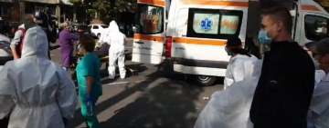 Zeci de pacienți evacuați pe geam, din Spitalul de Boli Infecțioase Constanța. Arde la Terapie Intensivă