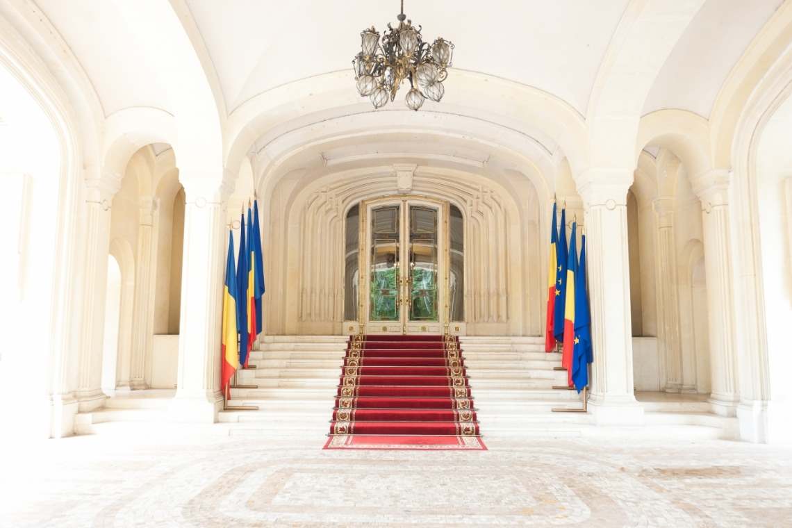 Se va găsi o soluție pentru rezolvarea crizei politice, la consultările de astăzi de la Cotroceni?