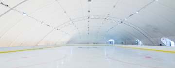 Ce-i mai lipsește chelului? Un alt SF: patinoar, la Bărcănești!