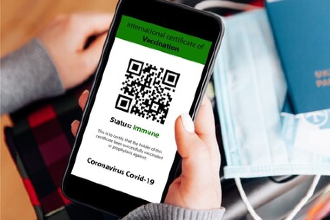 Împătimit de pariuri sportive, prins cu certificatul verde al altei persoane, într-o agenție din Ploiești