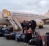 Suspiciuni de Omicron la trei dintre românii întorși din Africa de Sud. Ce spun autoritățile