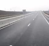 Un șofer, după inaugurarea unui alt crâmpei de autostradă: “Ți-e și frică să accelerezi la 130km/h, rămâi fără autostradă să frânezi!”