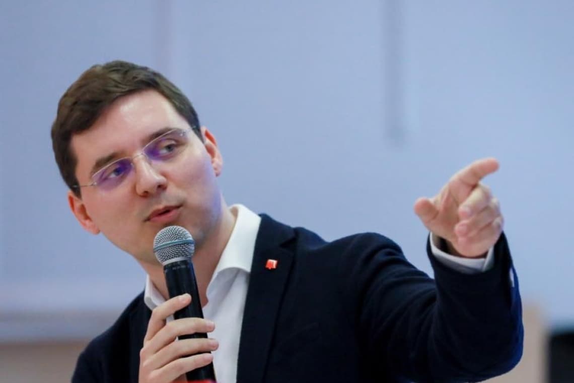 Europarlamentarul Victor Negrescu cere Comisiei Europene să oprească aberația renunțării la încălzirea cu lemne