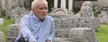Poetul Lucian Avramescu își va dormi somnul veșnic lângă tot ce a iubit mai mult!