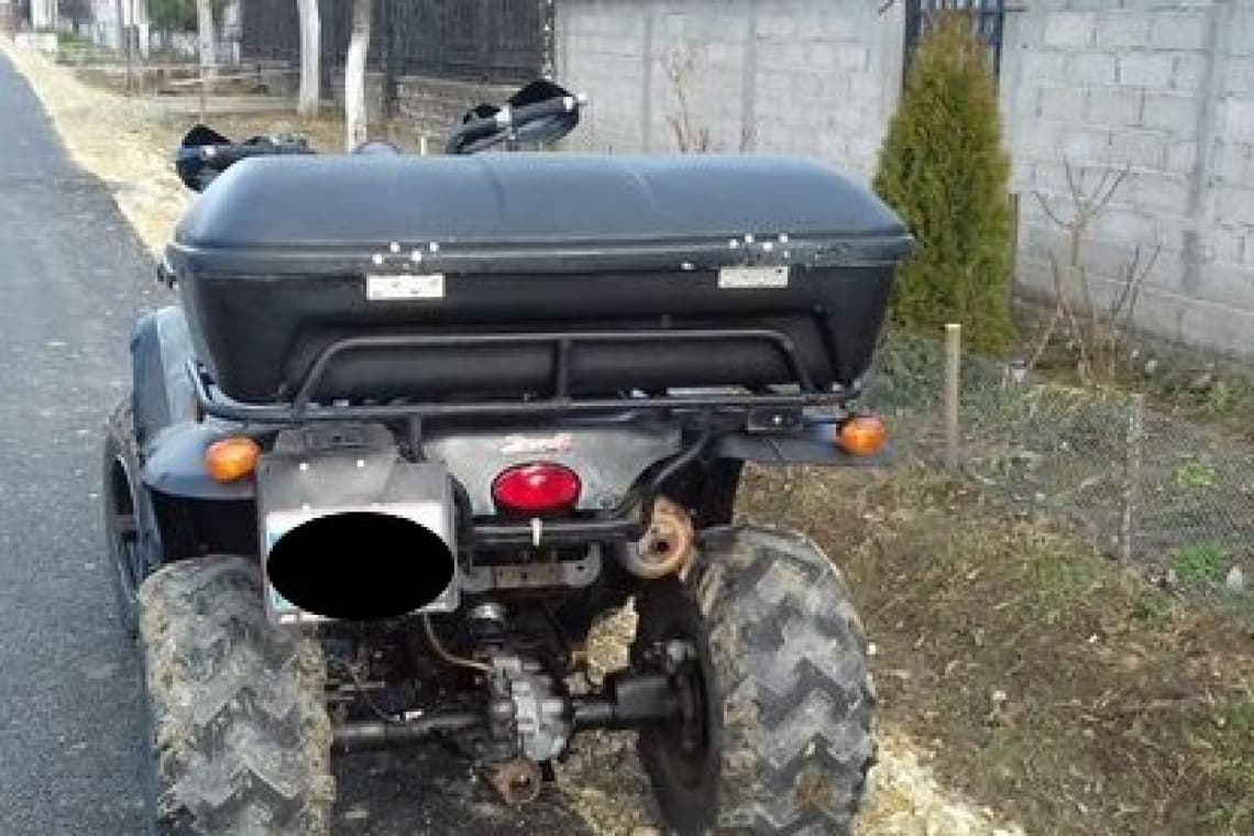 Bărbat de 52 de ani, prins băut în timp ce se afla la plimbare cu ATV-ul, într-o comună din Prahova