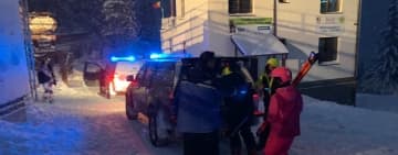 Zeci de persoane blocate la Cota 1400, coborâte de jandarmi în Sinaia