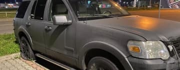 Mașină dispărută din parcarea unui spațiu comercial de la marginea Ploieștiului, obiect de dosar penal. Autoturismul se afla acolo din 2020