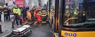 Un bătrân a fost accidentat mortal de troleibuz, în centrul Ploieștiului