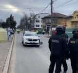 O fată a murit și o alta a ajuns la spital după ce au fost accidentate de o mașină a Poliției