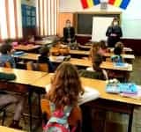 Fără violență în școli! Acțiune preventivă a polițiștilor în unitățile de învățământ din Prahova