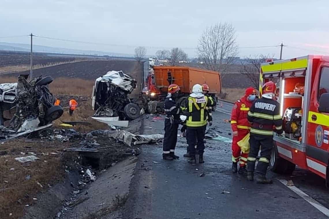 Tragedie pe un drum național din județul Iași: șapte morți și trei răniți!