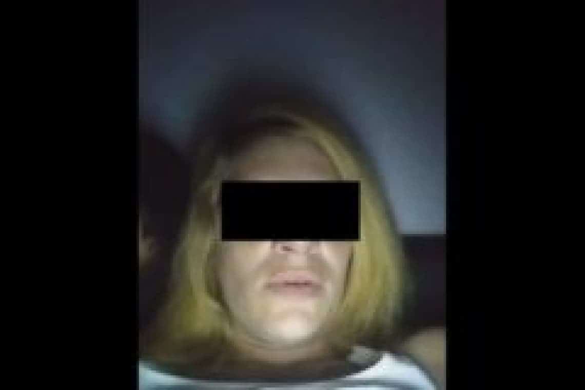 Mama gemenilor decedați după ce au căzut de la etajul 10 a fost decăzută din drepturile părintești. Sentința se referă la al treilea copil al femeii