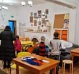 66 de copii orfani din Ucraina au ajuns la Băicoi, Posești și Vălenii de Munte