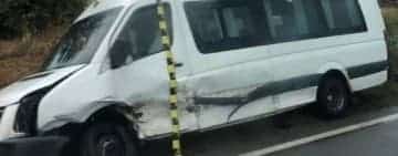 Un  microbuz a părăsit carosabilul și a intrat într-un șanț, la Dumbrava. Șoferul a decedat