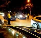 Video/ Un șofer e căutat de Poliție! A fugit de la locul accidentului și a abandonat mașina, pe o stradă din Ploiești