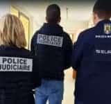 Video/Percheziții în Prahova și pe teritoriul Franței, pentru destructurarea unei grupări internaționale de trafic de persoane, proxenetism și spălare de bani
