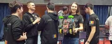 Echipa de robotică a Colegiului Național I.L. Caragiale Ploiești va reprezenta România la o competiție internațională, în SUA