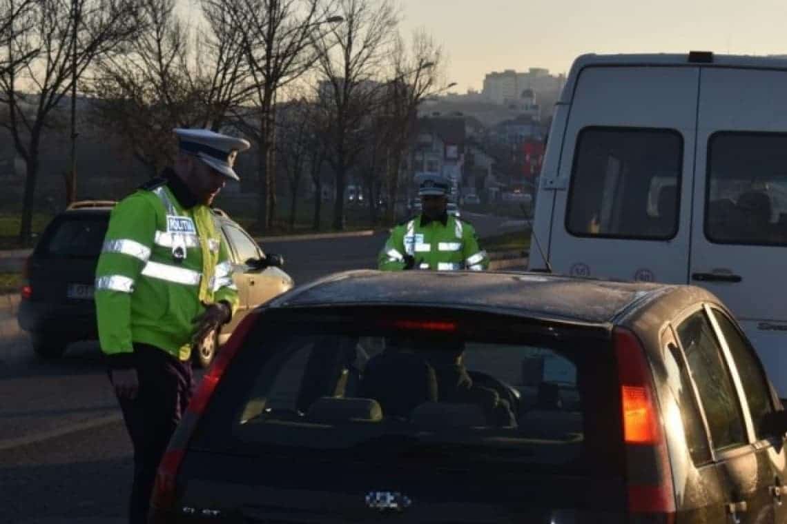 Autovehiculele înmatriculate în alte state, luate la puricat de polițiștii de la Rutieră