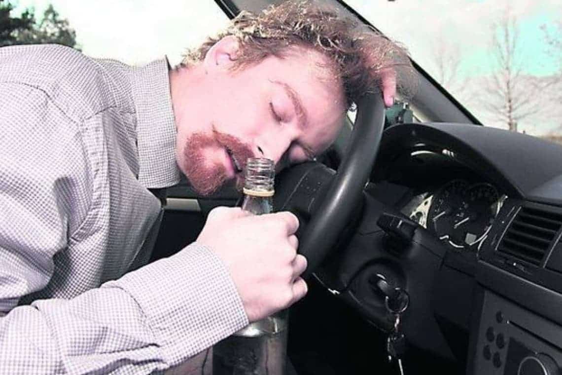 În Săptămâna Patimilor, au căzut în păcatul beției la volan/ S-au ales cu dosare penale