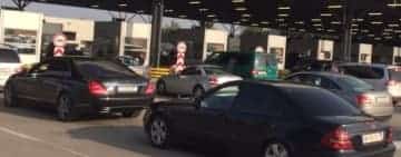 Timpul de așteptare pentru trecerea frontierei din Bulgaria în Turcia este între 6 și 8 ore!