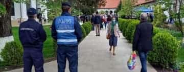Jandarmii vor asigura ordinea la mănăstirea Ghighiu, vineri, de Izvorul Tămăduirii