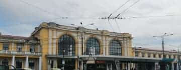 Galerie foto ÎNAINTE și DUPĂ! Ce schimbări s-au făcut la Gara de Sud din Ploiești după publicarea imaginilor cu jegul ascuns sau cel aflat la vedere
