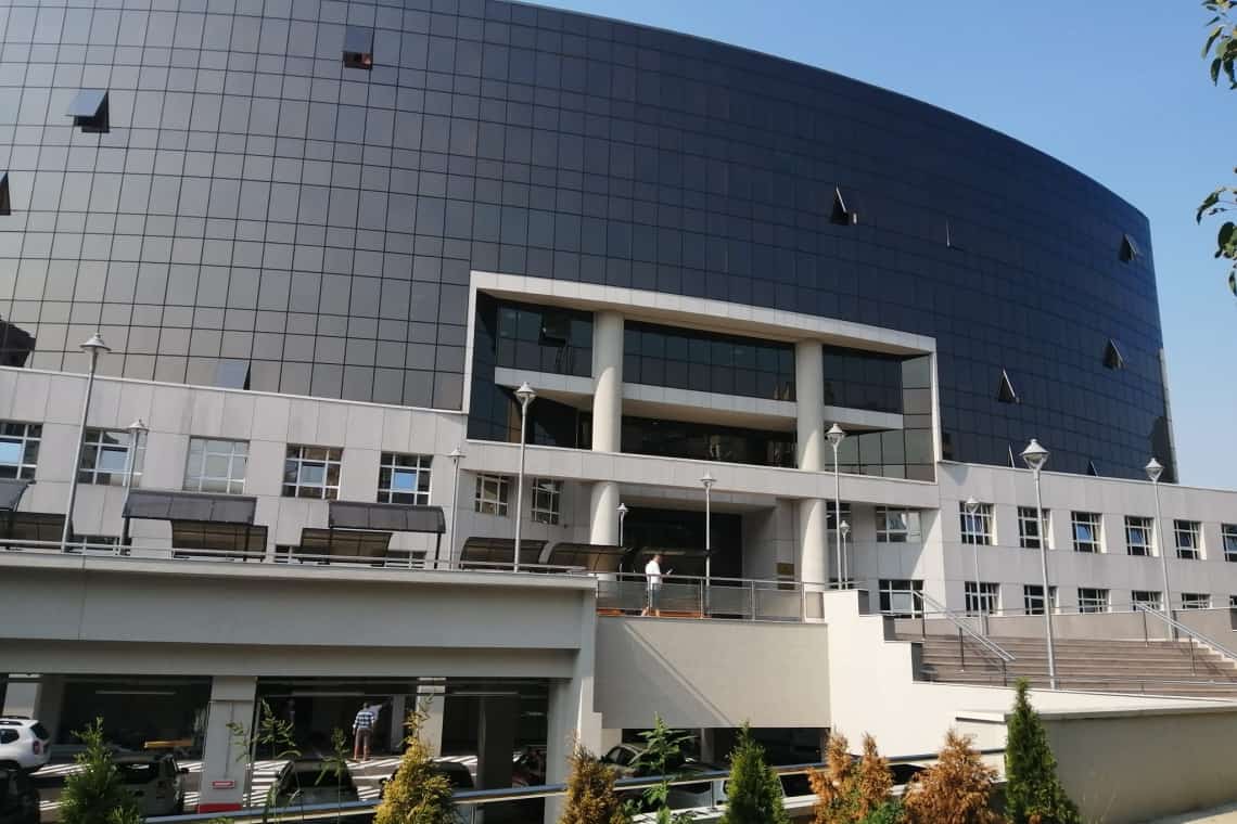 Sentință definitivă: 195.000 de euro daune morale pentru rudele unui bărbat decedat într-un accident rutier produs pe DN72, la Stoenești. Ce pedeapsă a primit șoferul acuzat de ucidere din culpă