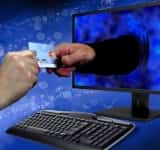 Prahovean, condamnat la închisoare cu suspendare, cu interdicția de a deține arme și de a participa la adunări publice, după ce a păcălit zeci de persoane prin fraudă informatică