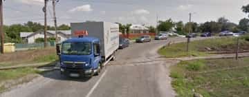 Trafic restricționat timp de două zile pe un drum județean din Prahova, pentru lucrări la trecerea cu calea ferată