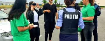 Ochelari care simulează acțiunea drogurilor asupra consumatorilor, testați de ploieșteni, în Parcul Vest și Parcul de la Sala Sporturilor Olimpia
