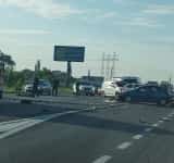 UPDATE: Trei autoturisme au intrat în coliziune în accidentul de la Paralela 45, pe DN1. Trafic oprit către Brașov