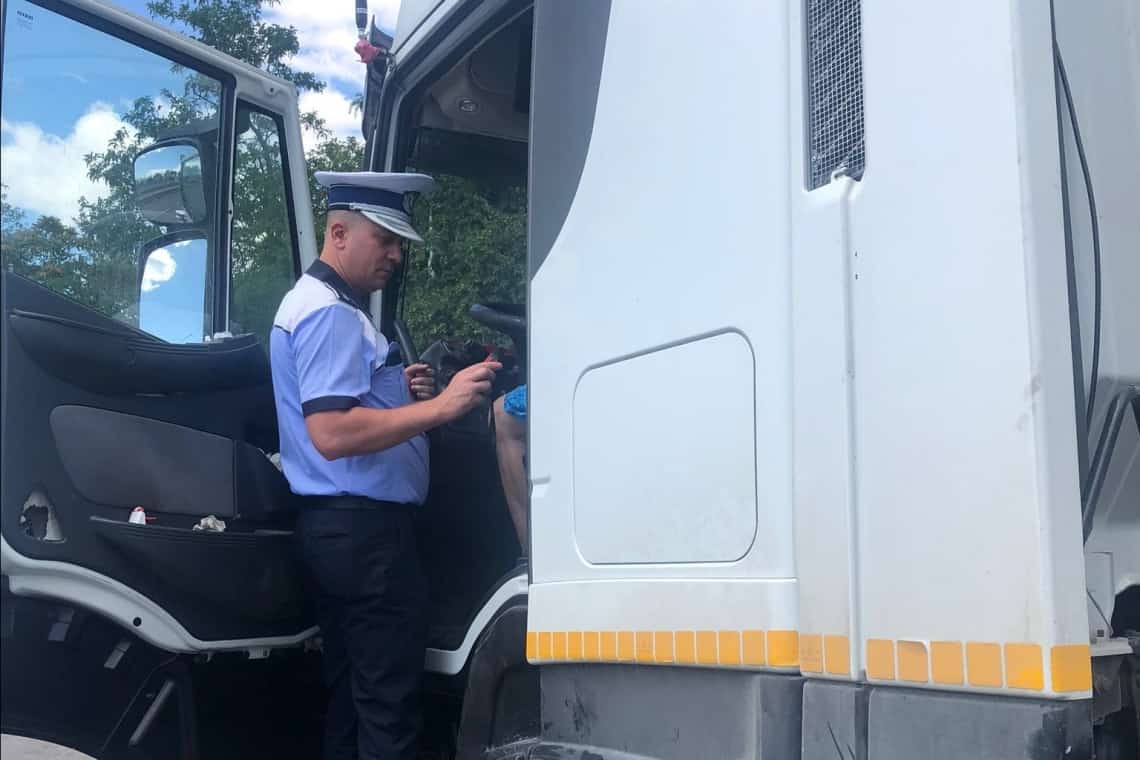 Controale în trafic, pe DN1B, la transportatorii de mărfuri