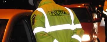 Un polițist din Blejoi a refuzat o sumă de bani și reparații gratuite la mașină, oferite pentru a închide ochii la încălcarea regulilor în trafic