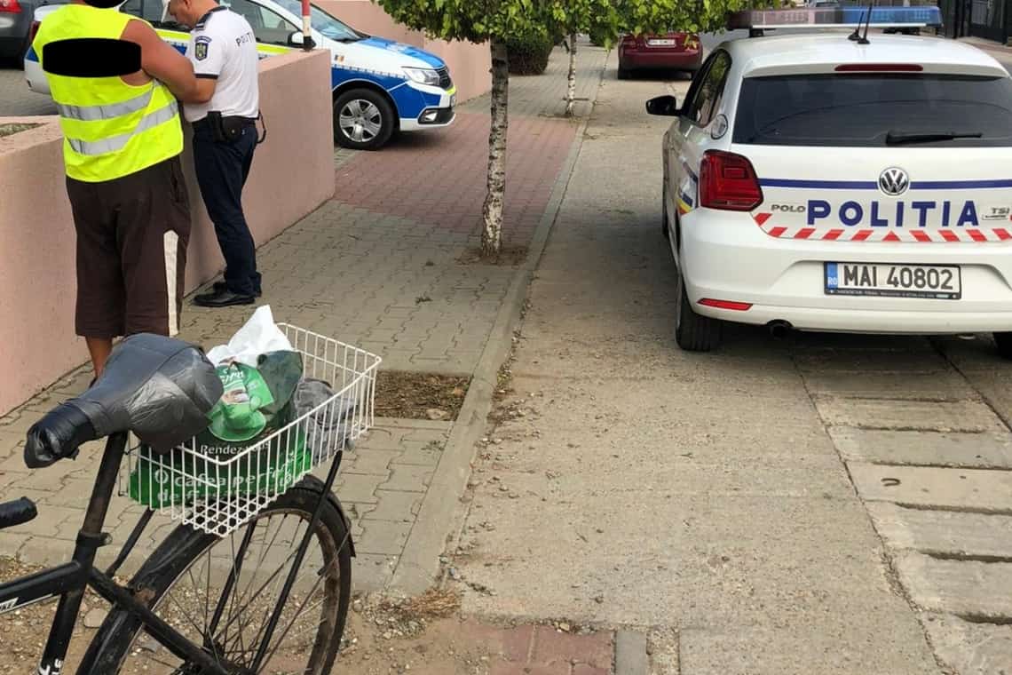Nici bicicliștii nu au scăpat de BLITZ-ul polițiștilor prahoveni de la Rutieră