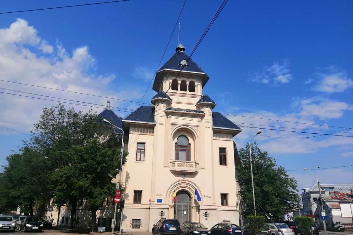 Tribunalul Prahova a trimis la Judecătoria Ploiești dosarul privind apa caldă!