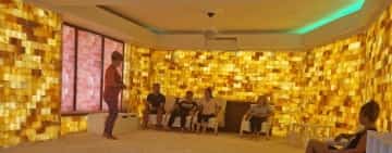 Deținute de la Penitenciarul de femei Târgșor, la zumba și pilates în Salina Himalaya din Ploiești