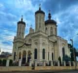Patriarhul Daniel va oficia slujba de sfințire a Bisericii ”Sfânta Vineri” din Ploiești/ Galerie foto