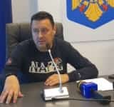 Andrei Volosevici spune că, dacă ar putea, ar sări și gardul la CET Brazi ca să dea drumul la butonul... apei calde!