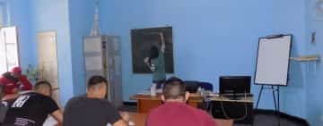 Și 16 deținuți de la Penitenciarul Ploiești au început școala!