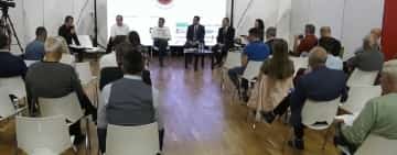 Vicepreședintele CJ Prahova, Cristian Apostol, a greșit chiar și numele operatorului de termoficare, la dezbaterea din această seară! Cât mai stau ploieștenii fără apă caldă