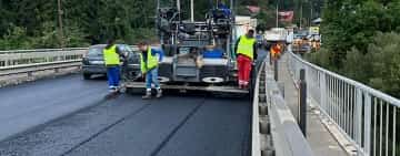 Lucrări de asfaltare pe DN1, la Sinaia