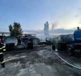 Pompierii au stabilit cauza incendiului de la depozitul de produse petroliere din Albești Paleologu