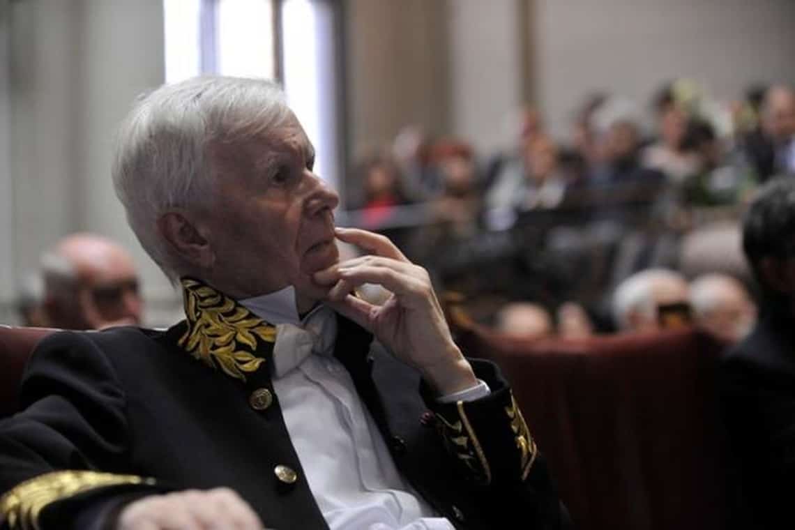 Născut în comuna prahoveană Chiojdeanca, academicianul Eugen Simion s-a stins din viață!