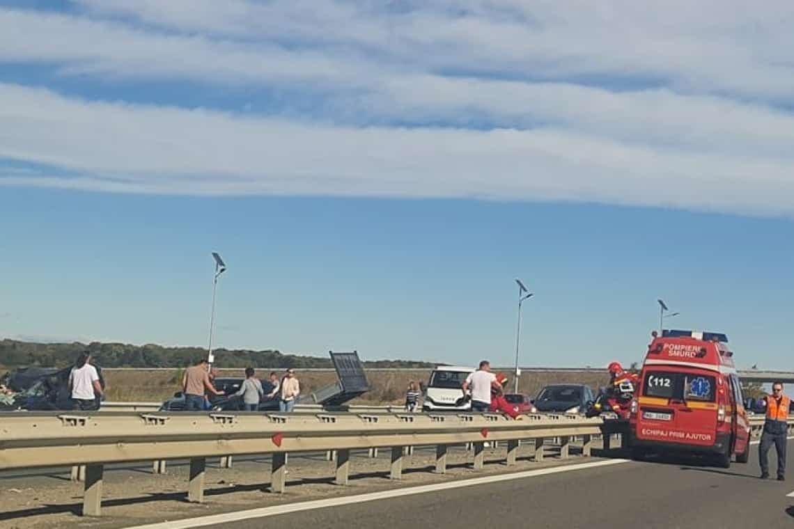 Accident pe autostrada A3 București-Ploiești. Două persoane rănite grav - în stare de inconștiență - FOTO