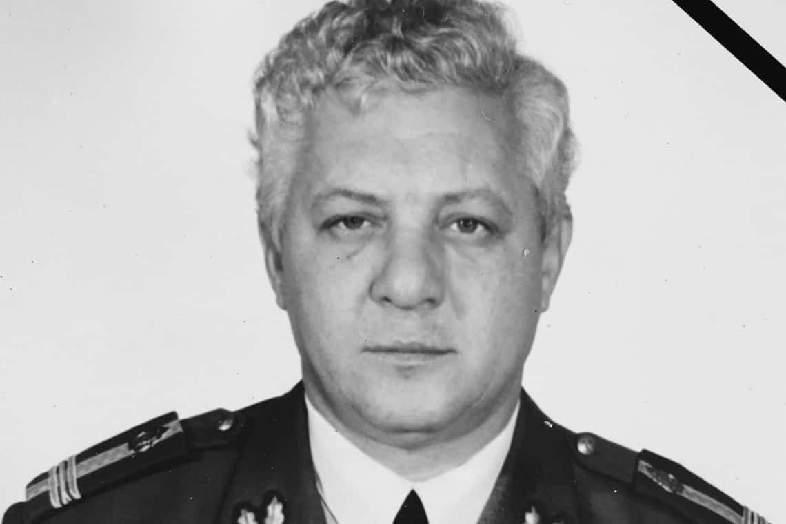 S-a stins din viață colonelul Gheorghe Marian Burloi, fost șef al pompierilor militari prahoveni