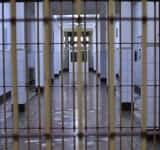 Câți ani de închisoare îl costă pe un prahovean evadarea din arestul la domiciliu, după ce a plecat să se tundă și să-și ia mâncare